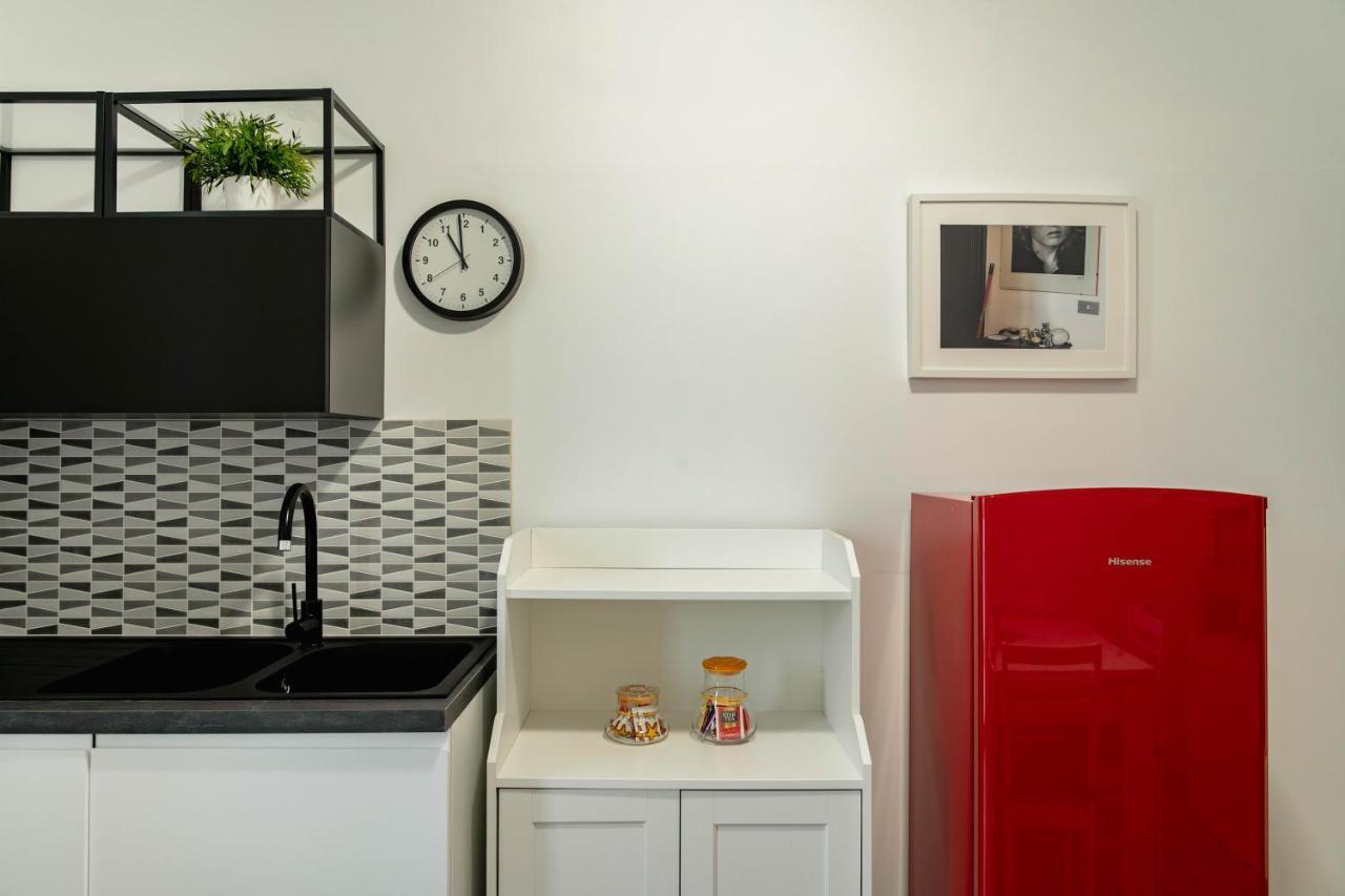 Caliph House 128 Apartment Бари Екстериор снимка