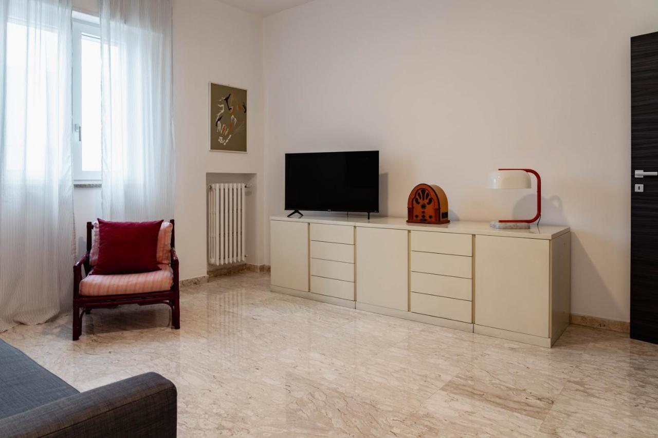 Caliph House 128 Apartment Бари Екстериор снимка